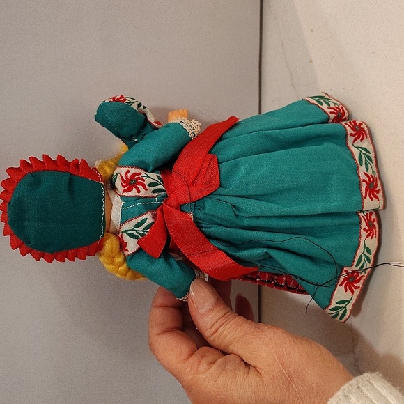 Denmark Dutch Girl Doll with braids with baby sleepy eyes jointed arms legs - Picture 6 of 9